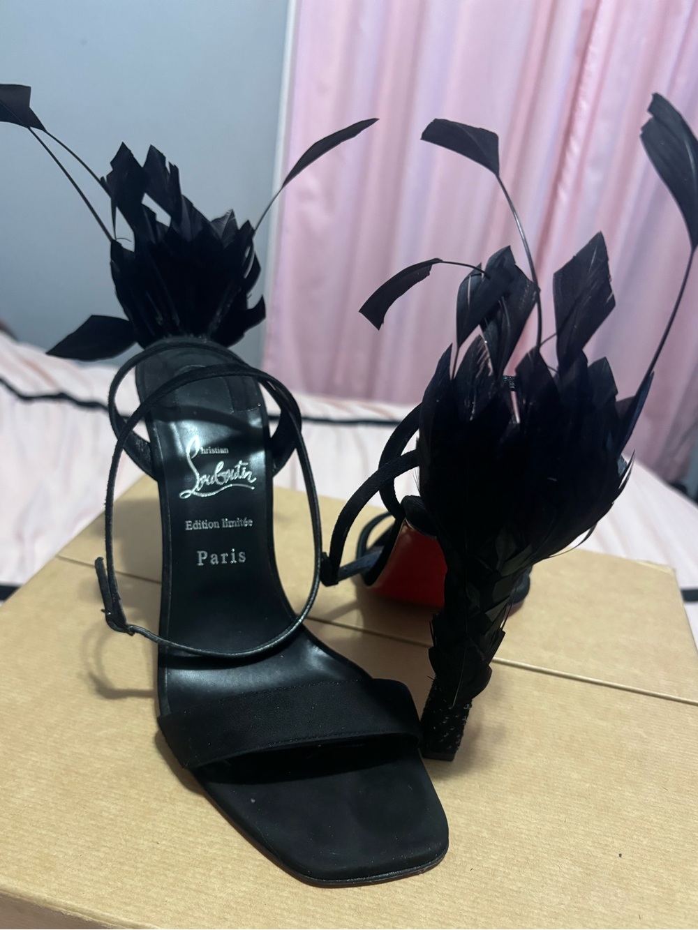 Christian Louboutin condora queen plume, in black, size 40.5, 100mm